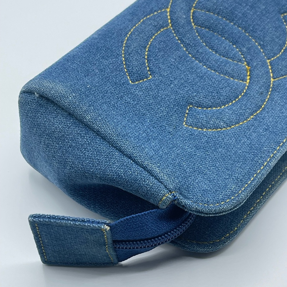 Chanel Denim Jean CC Logo Coco Vanity Makeup Cosmetic Case Pouch Vintage Bag - Picture 4 of 16